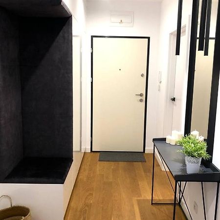 وارسو Apartaments Airport Okecie Premium المظهر الخارجي الصورة